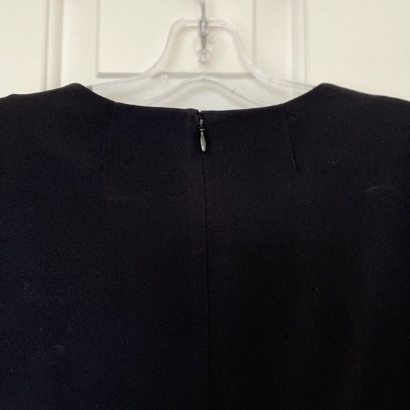 T. Babaton Black V-Neck 3/4 Sleeve Mini Dress Size 0 - Picture 6 of 16